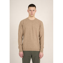 Afbeelding in Gallery-weergave laden, Knowledge Cotton Apparel - O-neck wool knit Kelp Melange
