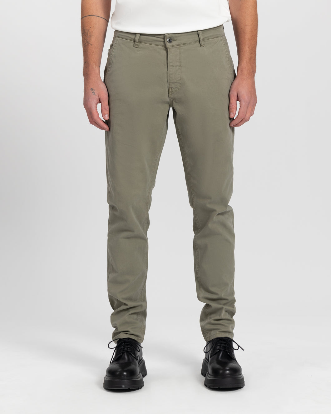 Kuyichi - Dexter Chino Regular Tapered Army Green