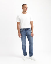 Afbeelding in Gallery-weergave laden, Kuyichi - Jim Regular Tapered Aged Indigo
