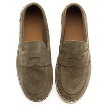 Load image into Gallery viewer, Abarca - Mocassin Suede Khaki
