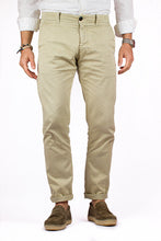 Load image into Gallery viewer, Abarca - Mocassin Suede Khaki
