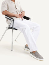 Afbeelding in Gallery-weergave laden, Nubikk - Loafer Suede Light Grey
