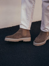 Load image into Gallery viewer, Nubikk - Jonah Boot Taupe
