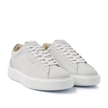Load image into Gallery viewer, Nubikk - Vince Tora Sneaker Ice Nubuck
