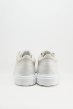 Load image into Gallery viewer, Copenhagen Studios - Sneaker 111 Leather Mix White
