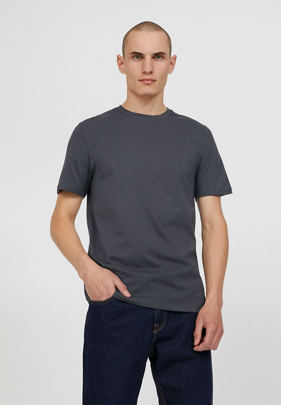 Armed Angels - T-shirt Jaames Acid Black
