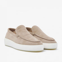 Load image into Gallery viewer, Nubikk - Loafer Suede Sand
