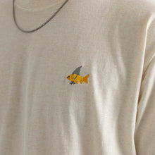 Load image into Gallery viewer, Revolution - Regular T-shirt Off White &#39;Gold Fish&#39;
