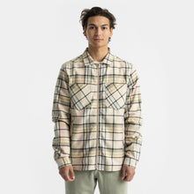 Afbeelding in Gallery-weergave laden, Revolution - Overshirt Check
