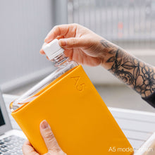 Load image into Gallery viewer, Memobottle - A5 Silicon Sleeve Mandarin
